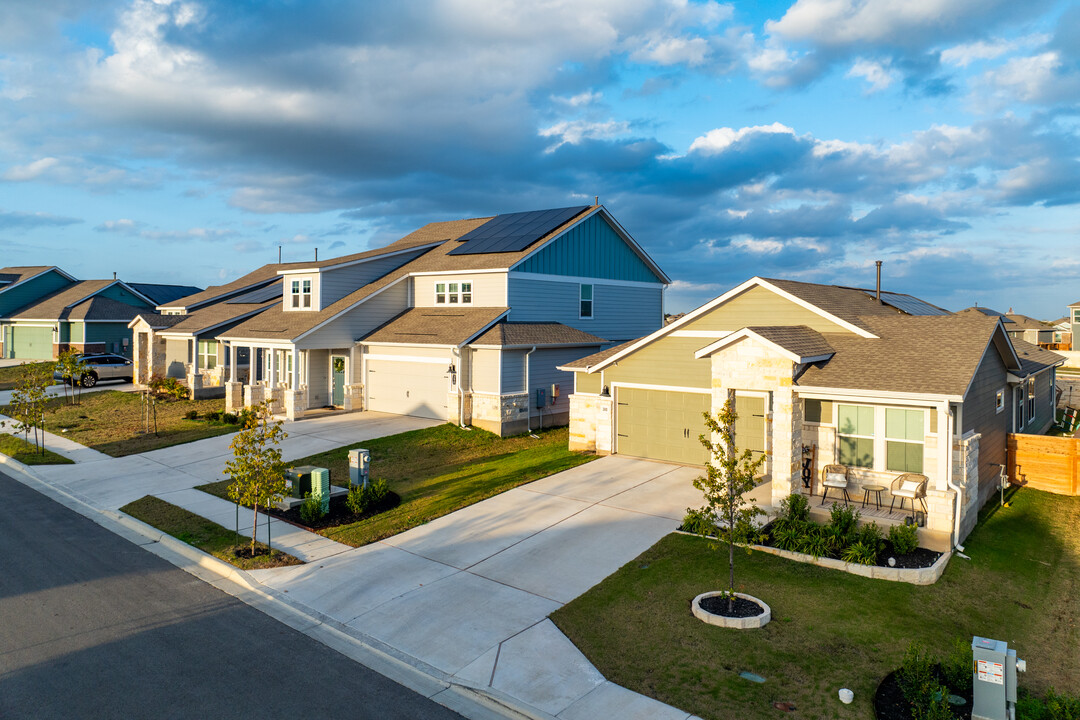 Plum Creek North in Kyle, TX - Building Photo