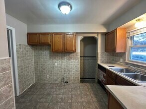 17253 Wormer Ave in Detroit, MI - Building Photo - Building Photo