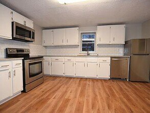 10 Link St in Greenville, SC - Building Photo - Building Photo