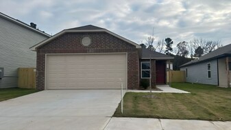 10408 Marilyn Dr in North Little Rock, AR - Building Photo