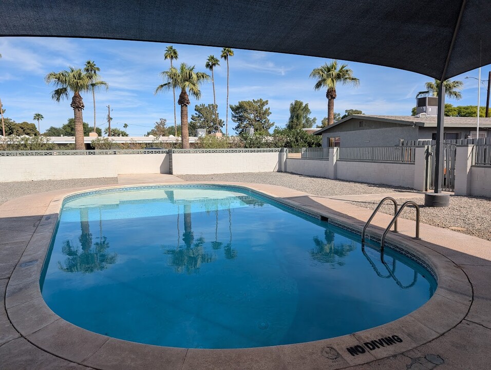 Patio Apartments in Yuma, AZ - Building Photo