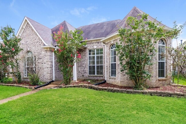 9181 Acadia Pl in Cordova, TN - Building Photo - Building Photo