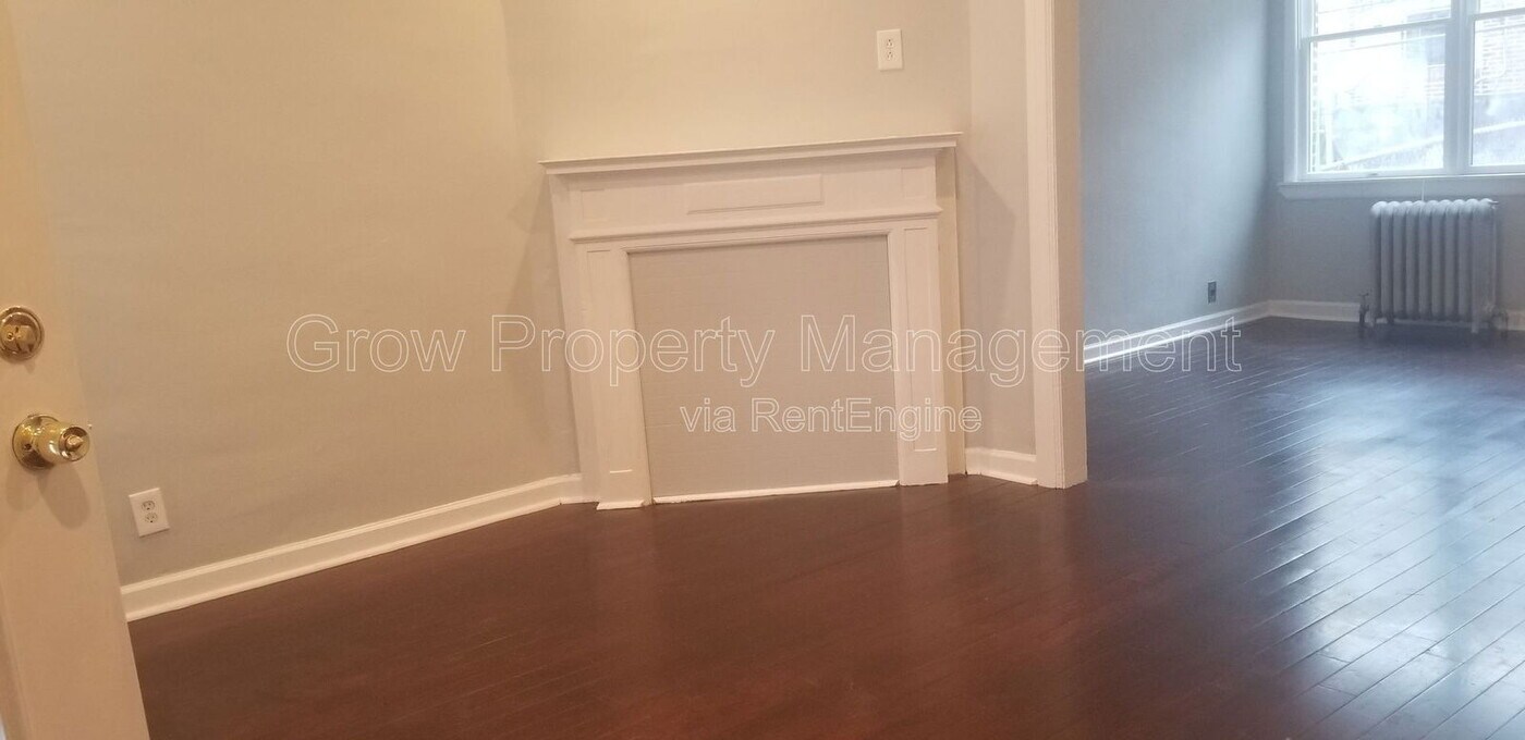 1645 S Newkirk St in Philadelphia, PA - Building Photo