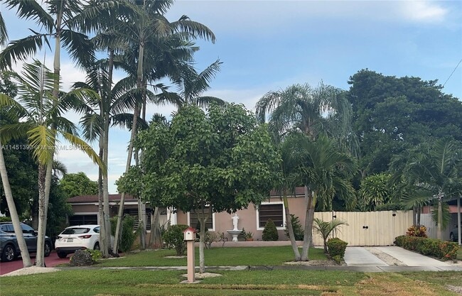5225 SW 102nd Ave