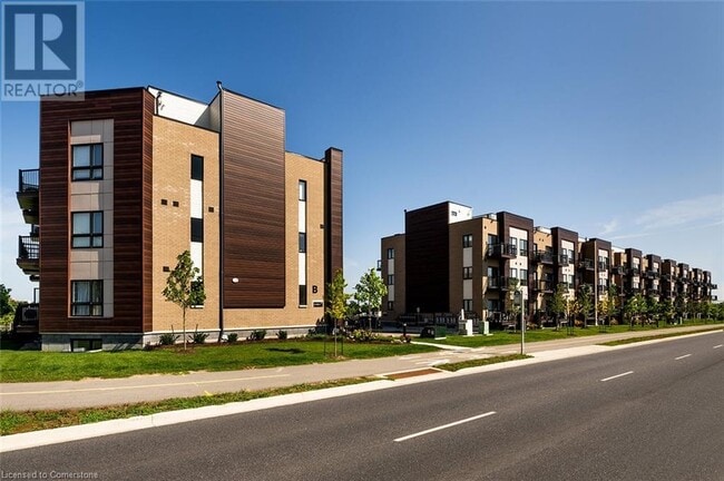 40 Palace St in Kitchener, ON - Building Photo - Building Photo