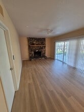 1525 Lavender Ln in Modesto, CA - Building Photo - Building Photo