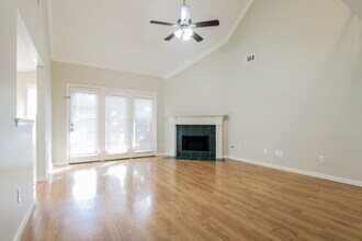 1470 Cider House Ln in Cordova, TN - Foto de edificio - Building Photo