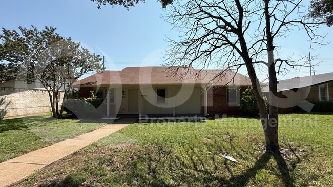 3302 High Plateau Dr