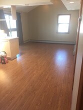 42 Pond St, Unit 1stFloor in Beverly, MA - Building Photo - Building Photo