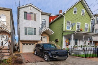 53 S Second St in Elizabeth, NJ - Foto de edificio - Building Photo