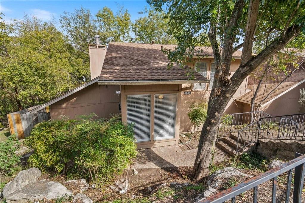 6203 Shadow Valley Dr in Austin, TX - Building Photo