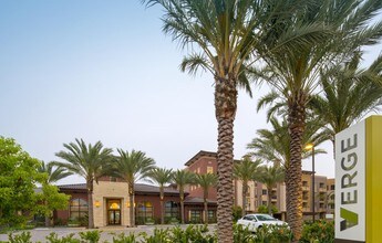 Verge in San Diego, CA - Foto de edificio - Building Photo