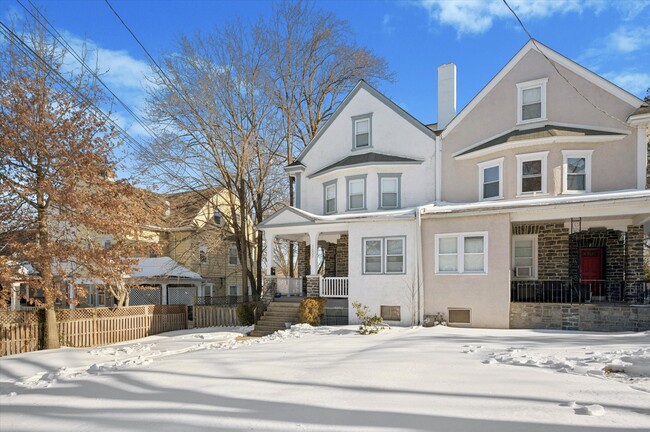 1609 Upland Ave, Unit 2 in Jenkintown, PA - Building Photo - Building Photo