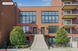 113 Kane St in Brooklyn, NY - Building Photo