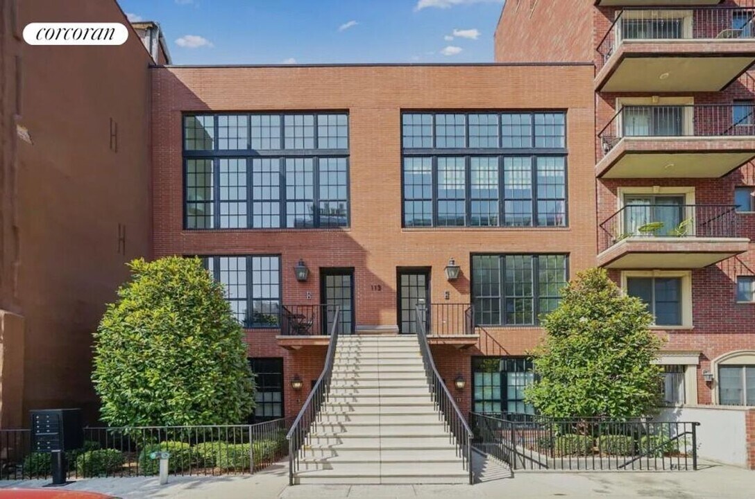 113 Kane St in Brooklyn, NY - Building Photo