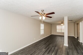 817 Yonah Dr in Canton, GA - Building Photo - Building Photo