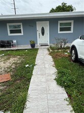 7000 NW 21st Ave in Miami, FL - Building Photo - Building Photo