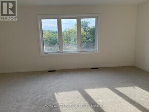 43 Mckernan Ave. in Brantford, ON - Building Photo - Building Photo