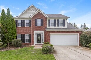 3435 Fairfax Woods Dr in Matthews, NC - Building Photo