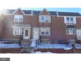 2102 Stevens St in Philadelphia, PA - Building Photo