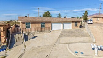 293 Atlantic Rd in El Paso, TX - Building Photo