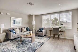 3909 Voltaire St in San Diego, CA - Building Photo - Building Photo