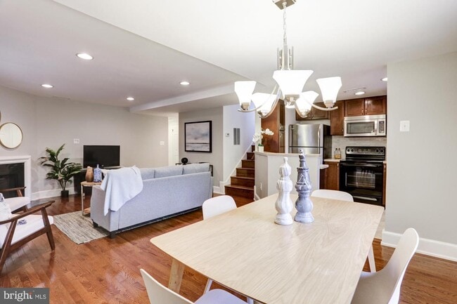 1813 16th St NW in Washington, DC - Building Photo - Building Photo