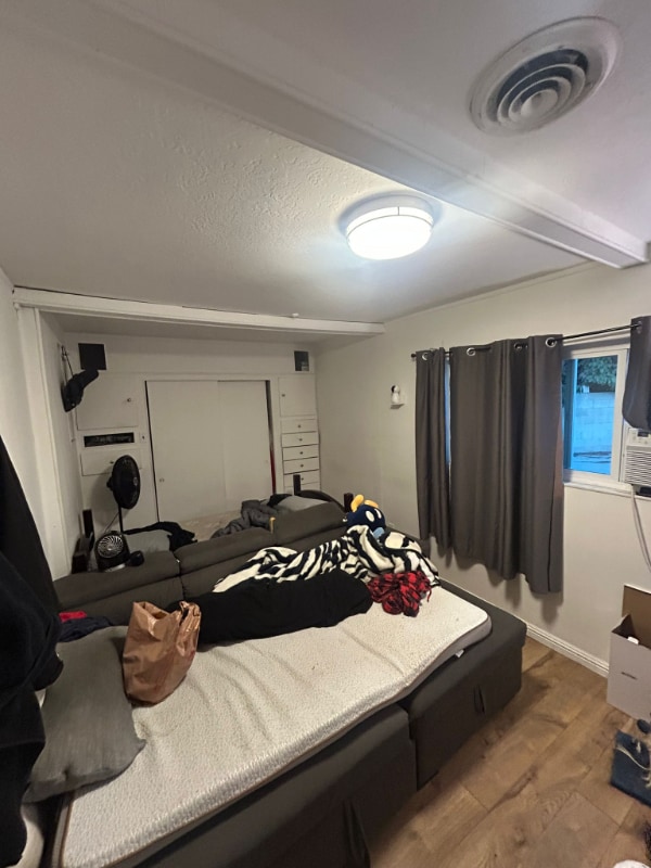 property at 11933 206th St