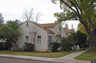 1332-1346 37th St in Sacramento, CA - Foto de edificio - Building Photo