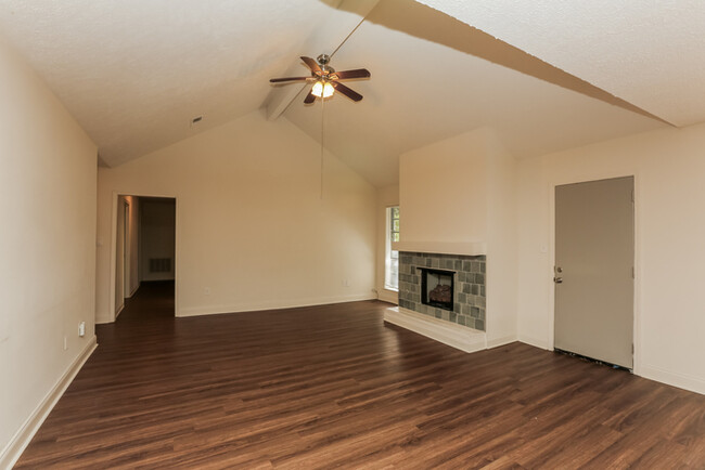 1606 Edgewood Pl in Clinton, MS - Building Photo - Building Photo