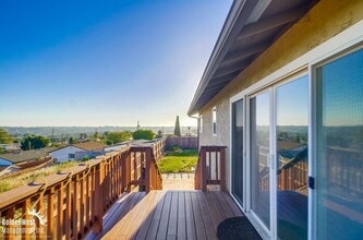 1032 Ramona Ave in Spring Valley, CA - Building Photo - Building Photo