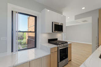 1552.5 W Juneway Terrace in Chicago, IL - Building Photo - Building Photo