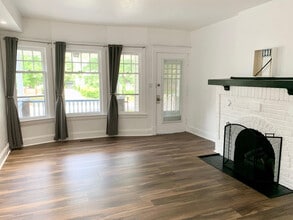 2634 Hampshire Rd in Cleveland Heights, OH - Building Photo - Building Photo