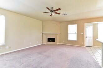 5915 Ranch Riata Ct in Katy, TX - Foto de edificio - Building Photo