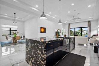 13673 Artisan Cir in Palm Beach Gardens, FL - Building Photo - Building Photo