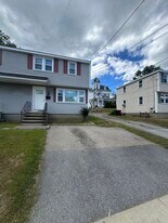 341 Stevens St in Lowell, MA - Building Photo