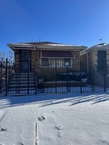 5515 S Oakley Ave in Chicago, IL - Building Photo