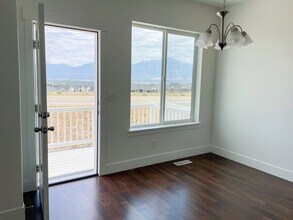 4372 W Hemsley Ln in Herriman, UT - Building Photo - Building Photo