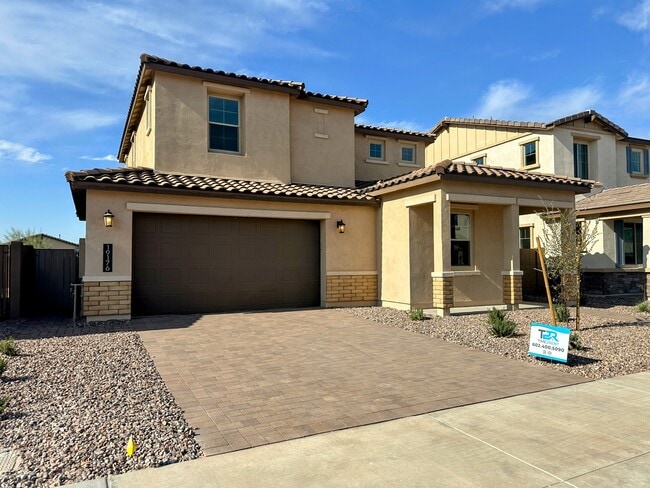 property at 19176 S 212th Pl