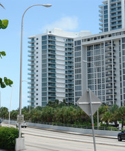 One Bal Harbour in Bal Harbour, FL - Building Photo - Building Photo