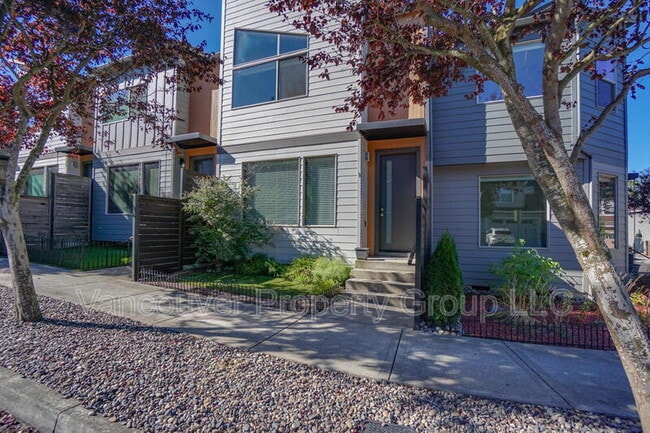 187 N 44th Pl in Ridgefield, WA - Building Photo - Building Photo