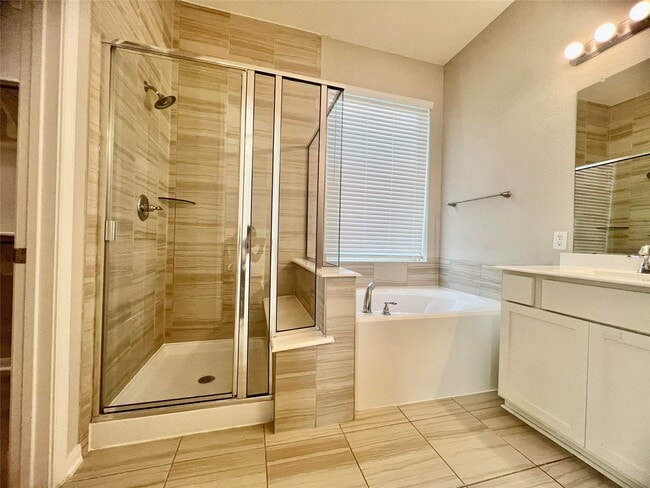 property at 2554 Granberry Pt