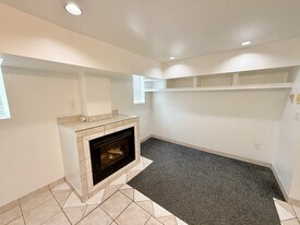 1178 Lincoln Rd in Windsor, ON - Building Photo