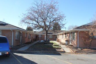 3445 Sheridan Blvd in Wheat Ridge, CO - Foto de edificio - Other