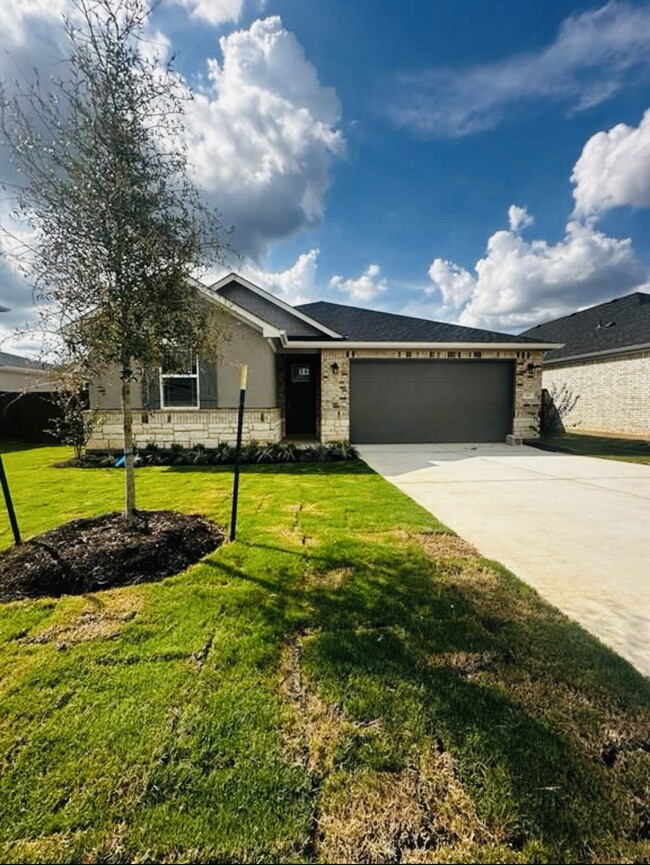 property at 116 Jasmine Ln