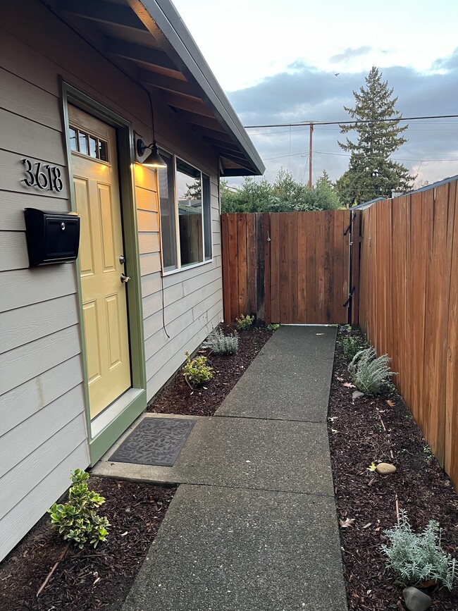3618 SE 67th Ave in Portland, OR - Building Photo - Building Photo