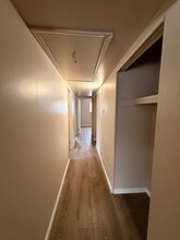 20795 Helle Ave in Warren, MI - Building Photo - Building Photo