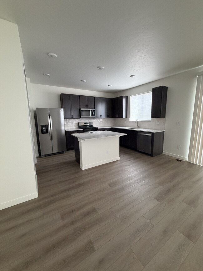 1578 S La Escalera Ave in Nampa, ID - Building Photo - Building Photo