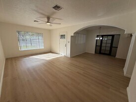 1116 E 1st Ave in Mesa, AZ - Building Photo