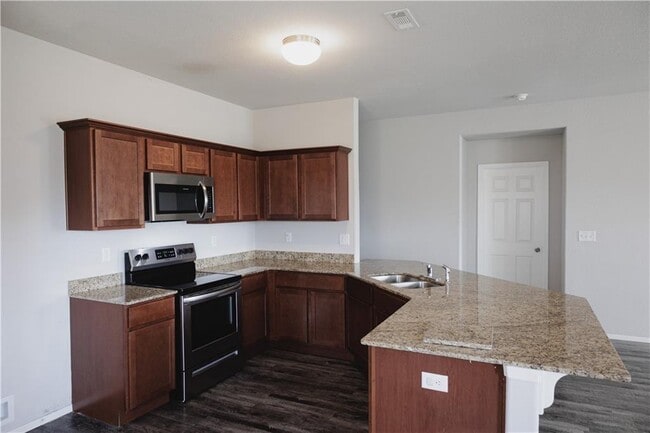 2301 Hickory Wood Ave in Lowell, AR - Building Photo - Building Photo